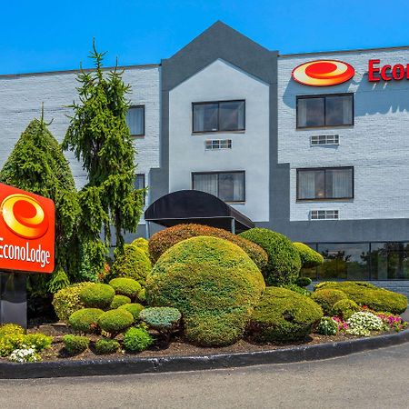 Econo Lodge Hicksville Exterior photo